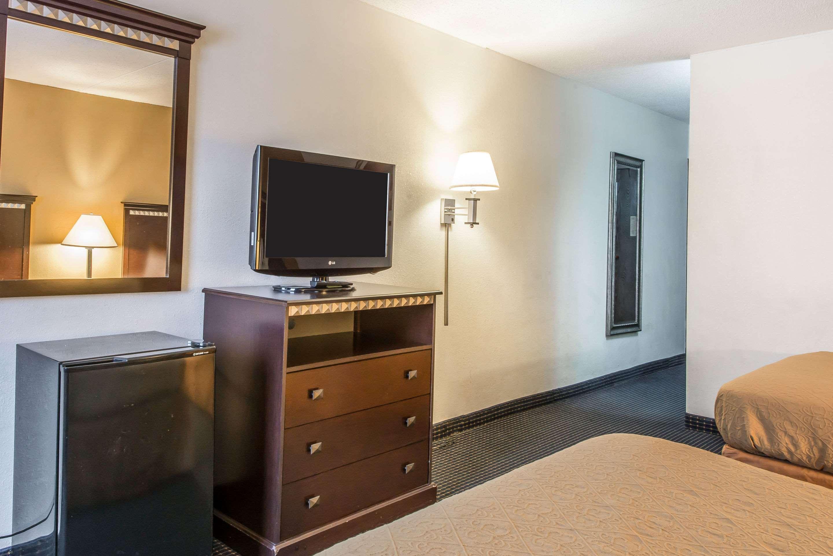 Quality Inn & Conference Center Somerset Buitenkant foto