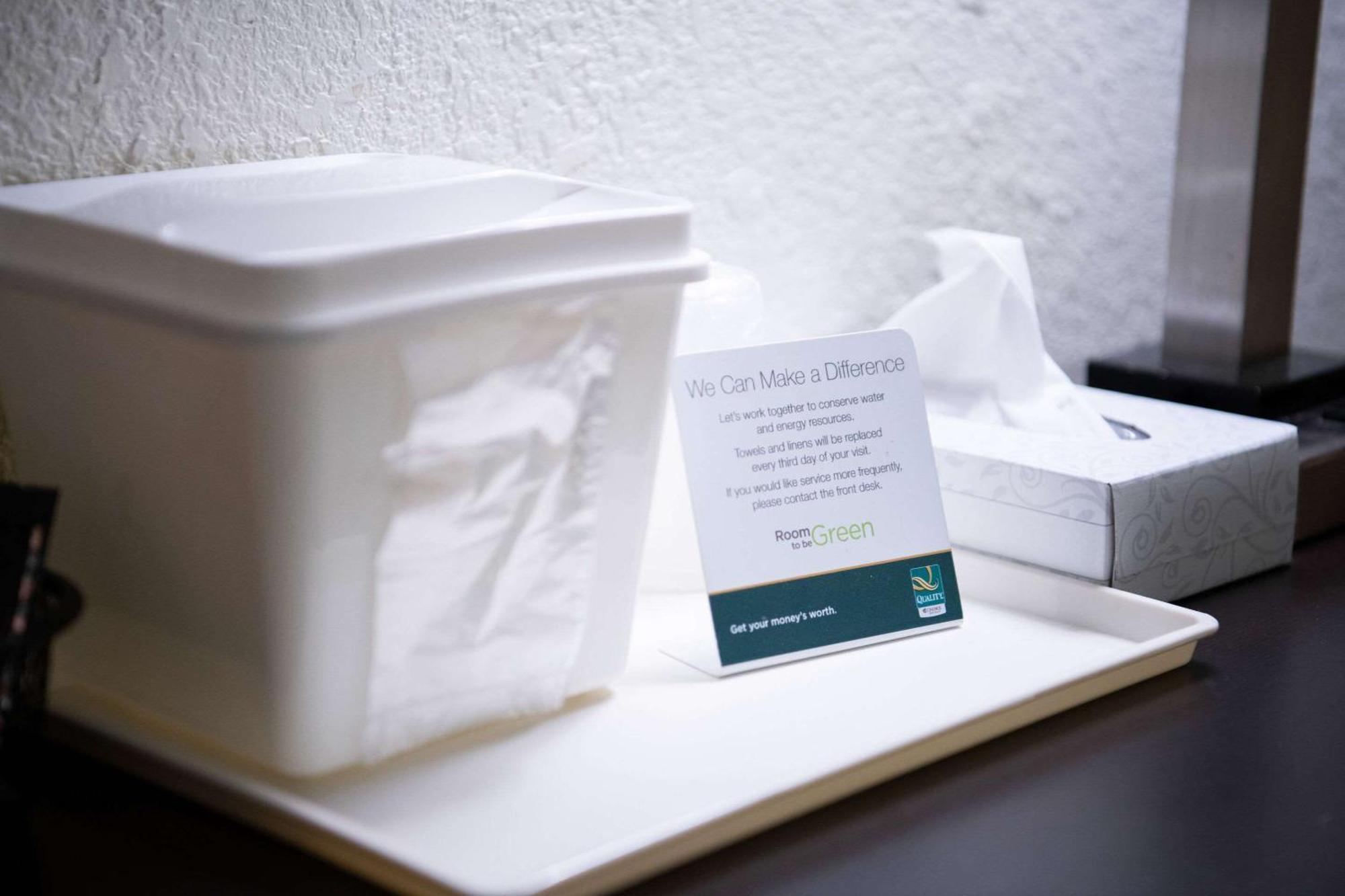 Quality Inn & Conference Center Somerset Buitenkant foto